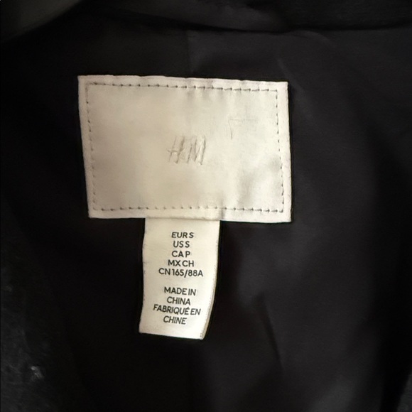 H&M Classic Black Double Breasted Coat - Picture 2 of 6